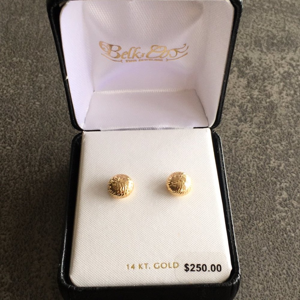 14k Yellow Gold Textured Stud Earrings